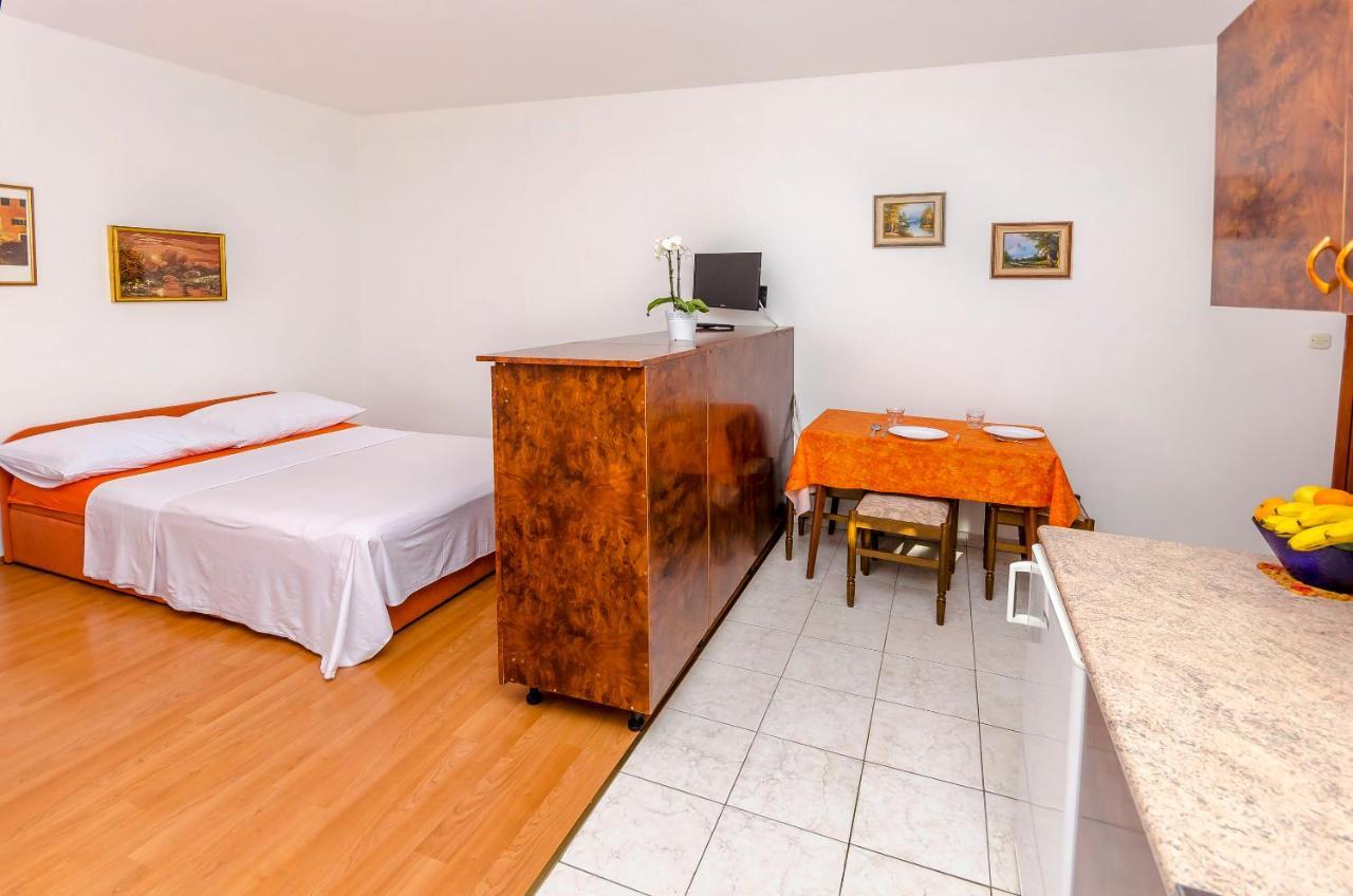 Apartments Tomislav Trogir Luaran gambar