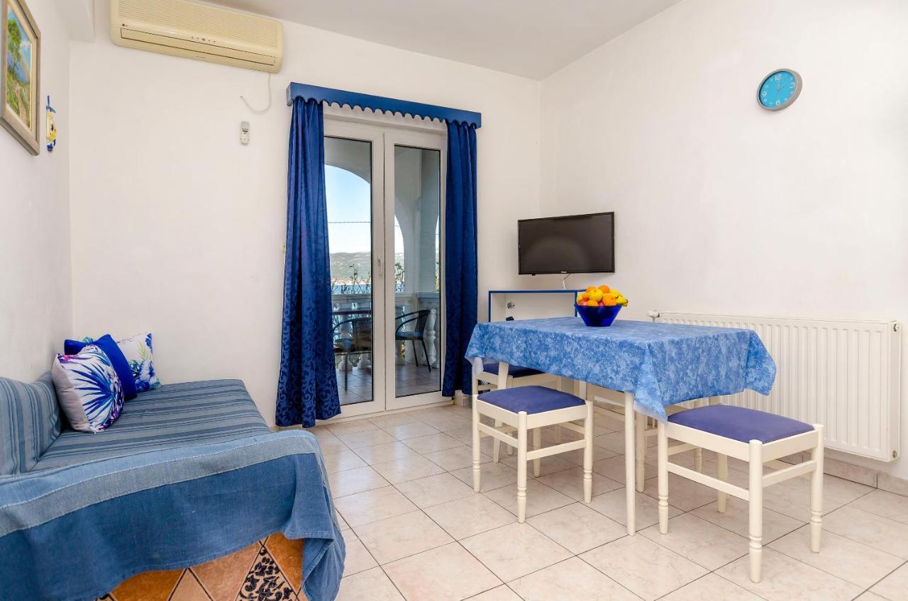 Apartments Tomislav Trogir Luaran gambar